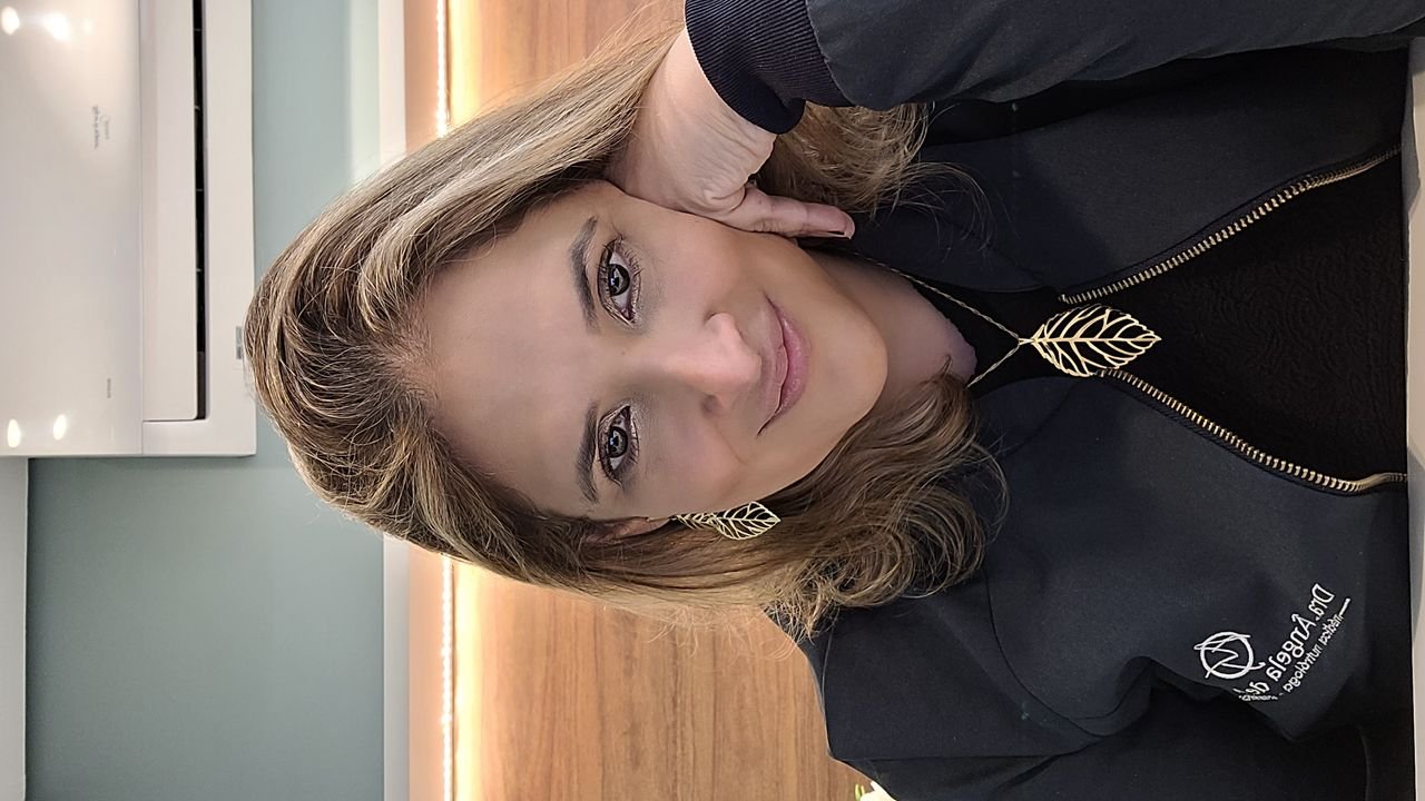 Dra. Ângela de Moraes de la Torre