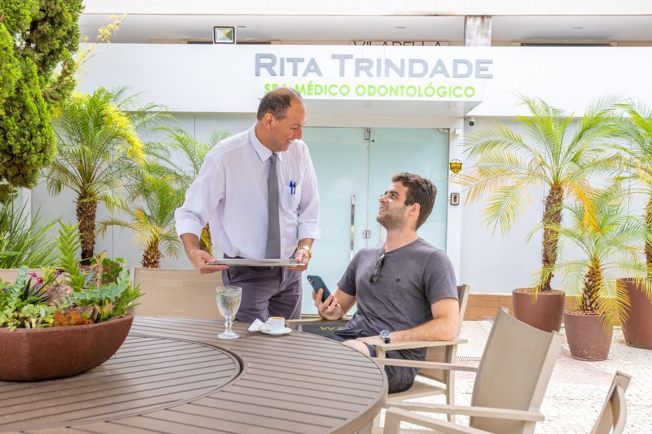 Dr. Armando de Mattos Pires