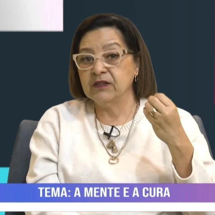 Dra. Mariângela Fortes Veiga