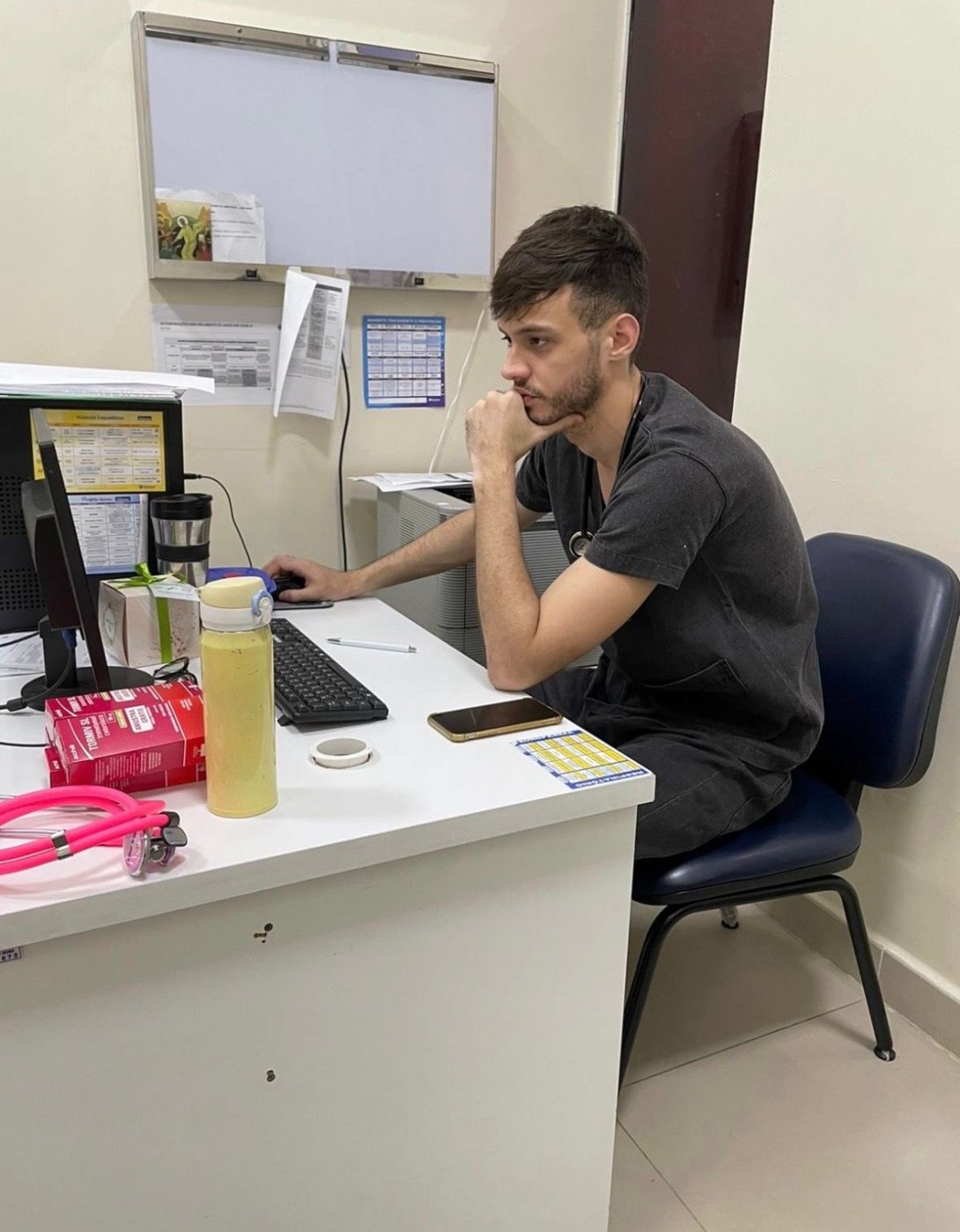 Dr. Gabriel Carvalho