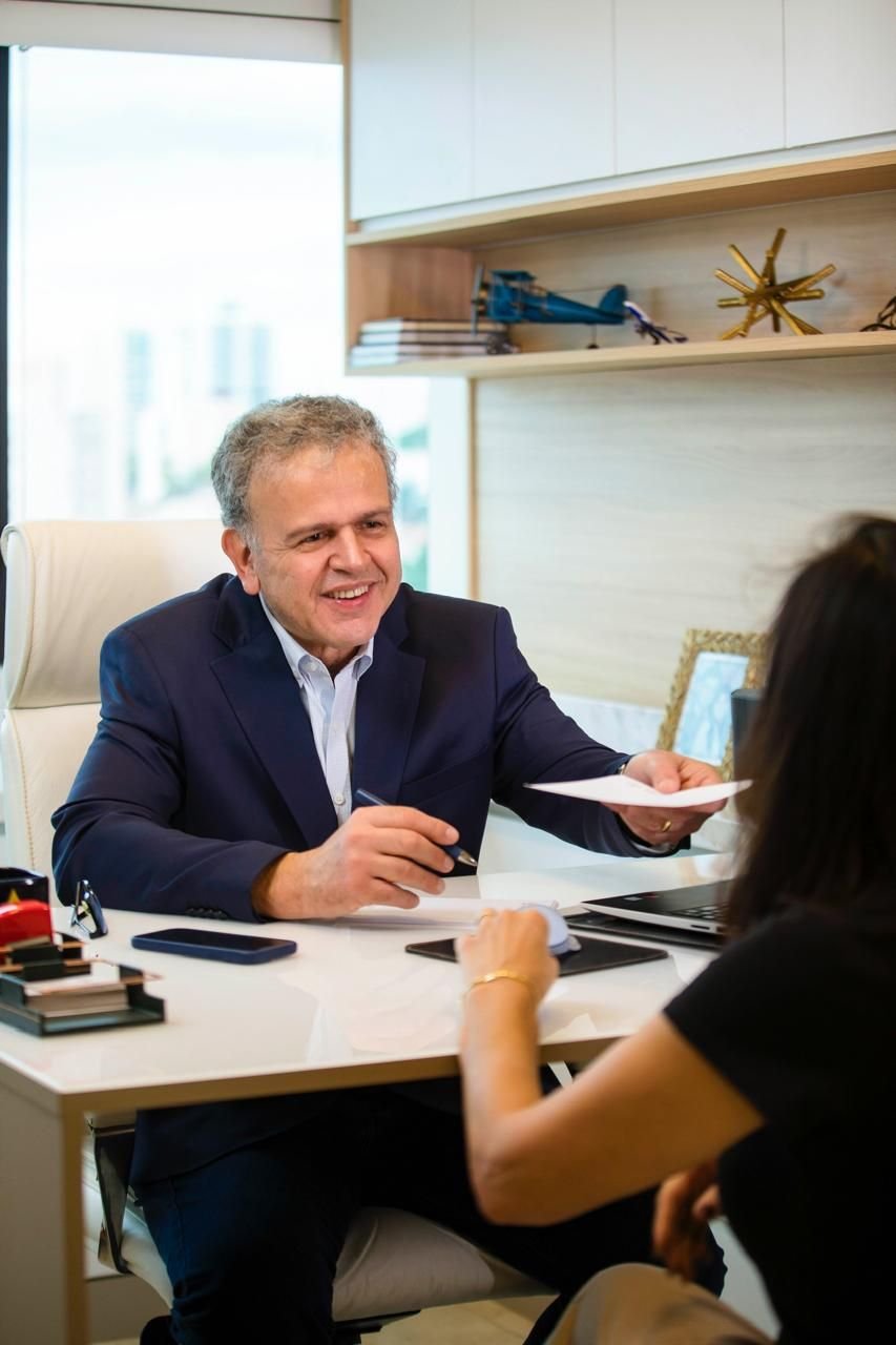 Dr. Helder Polido