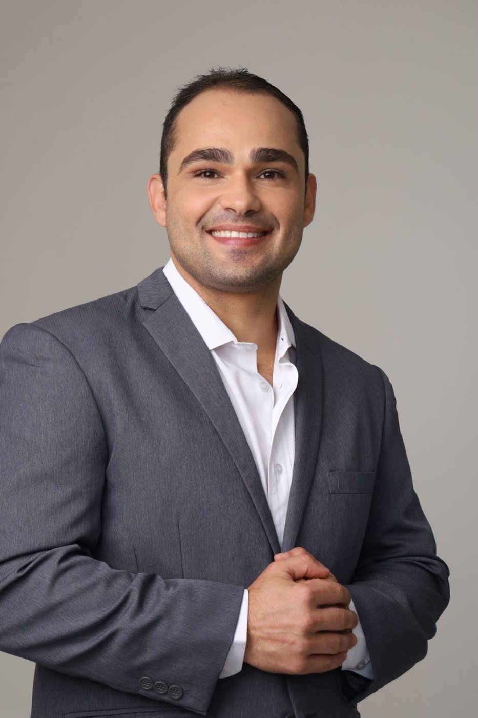 Dr. Adriano Silva Oliveira