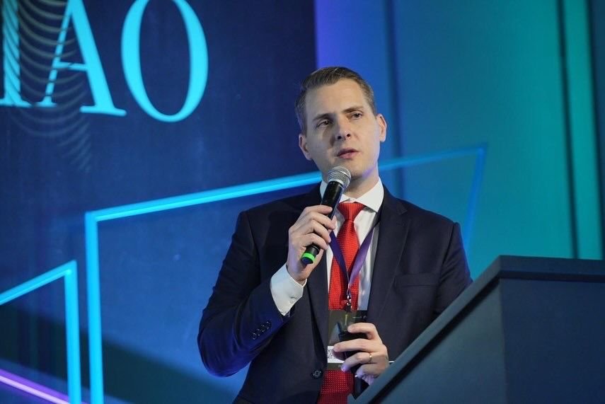 Dr. André Miotto