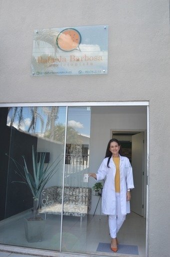 Dra. Rafaela Barbosa