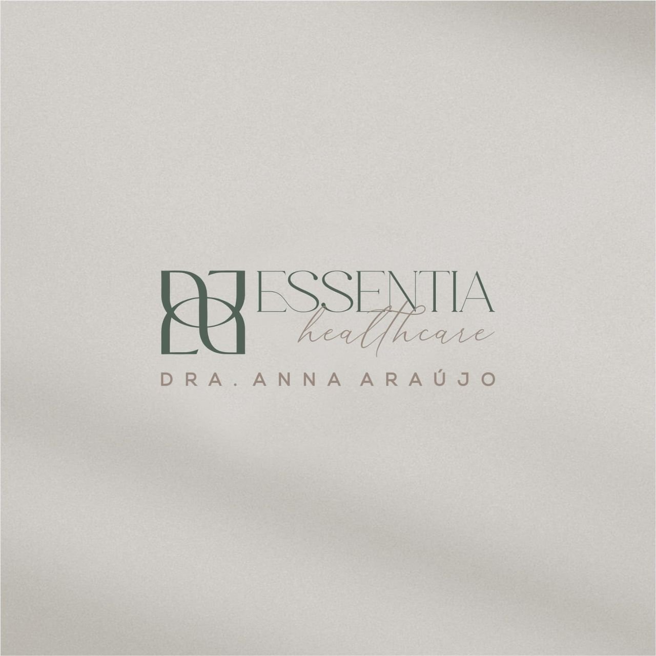Dra. Anna Cláudia Castro Araújo