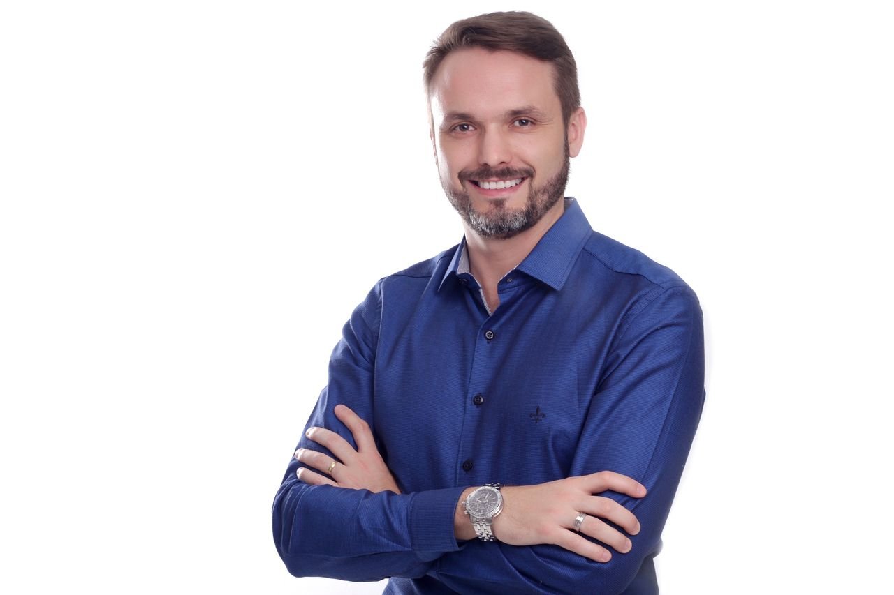 Carlos Mozarth Machado