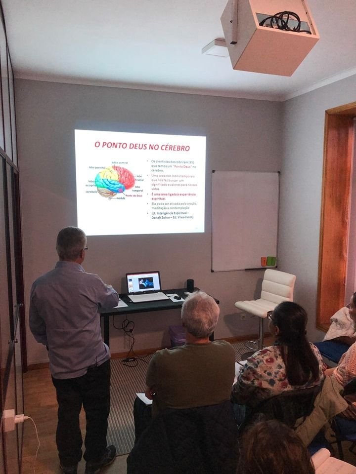 Dr. Marcos Mundim