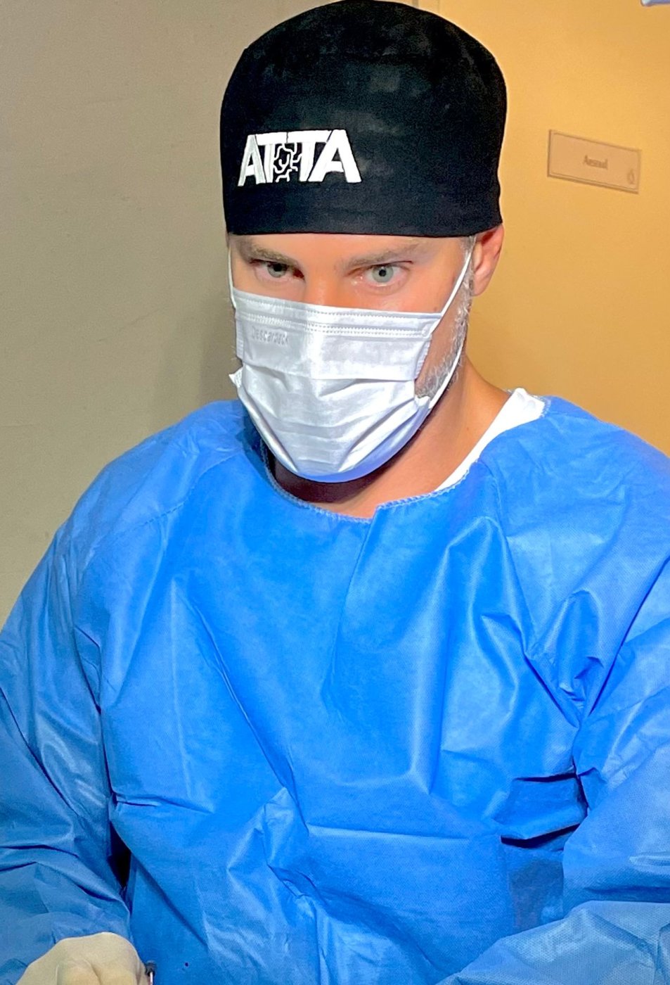 Dr. Leonardo Stambowsky