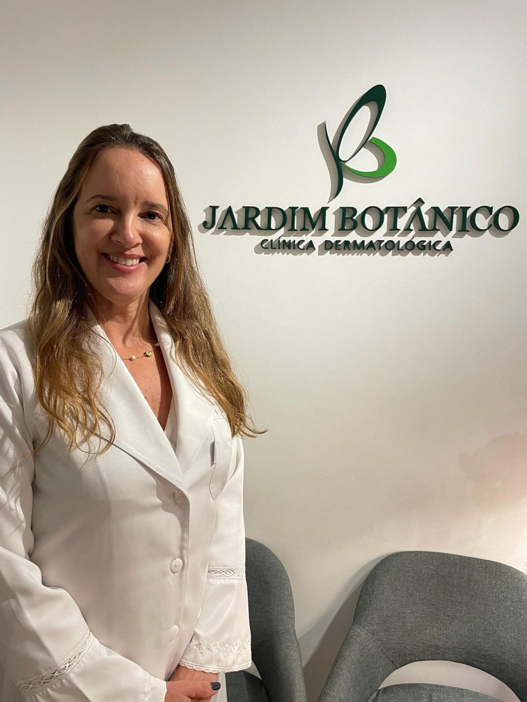 Dra. Andrea Volta Brotas