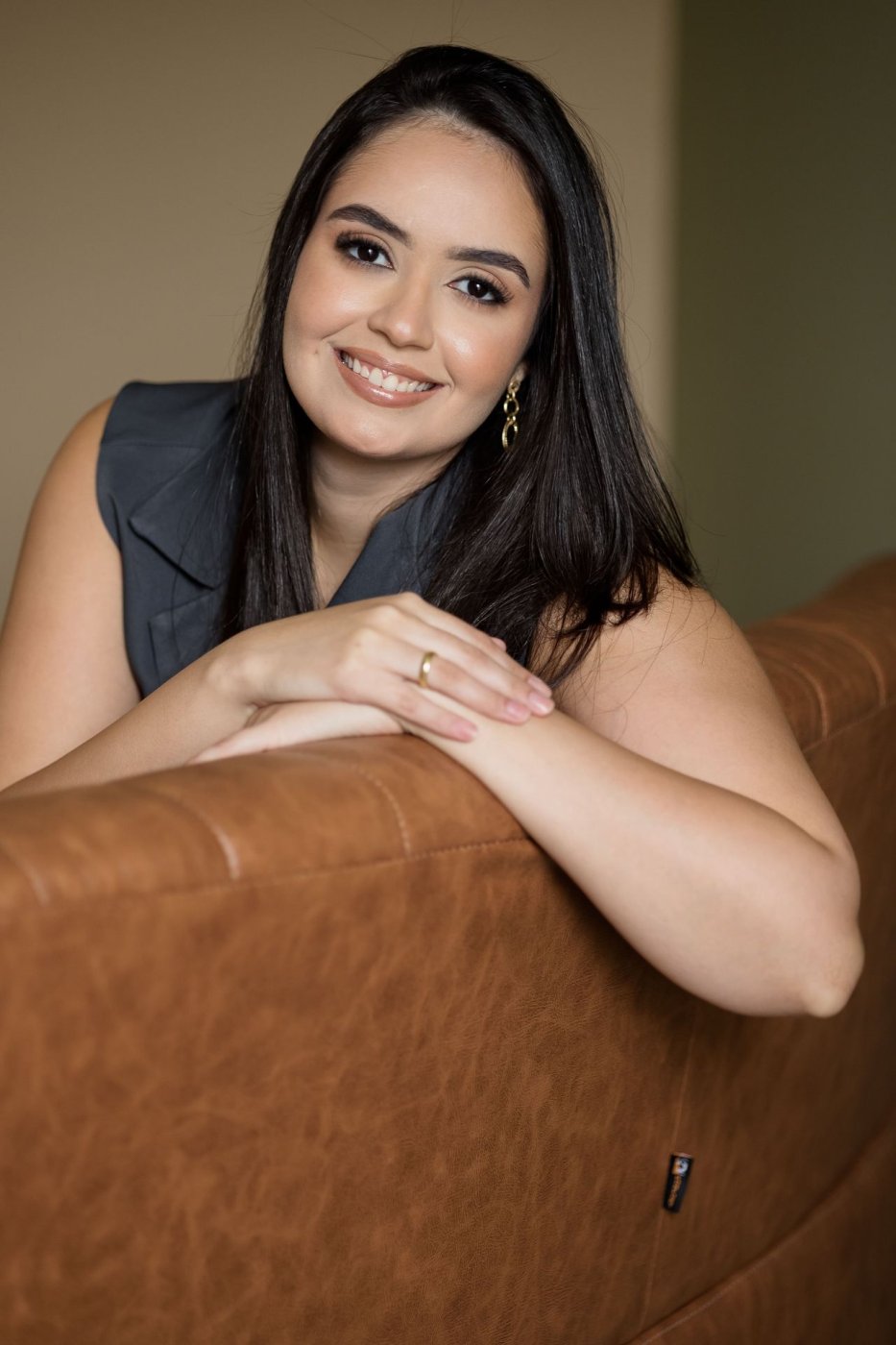 Dra. Larissa Cristina Martins Borges