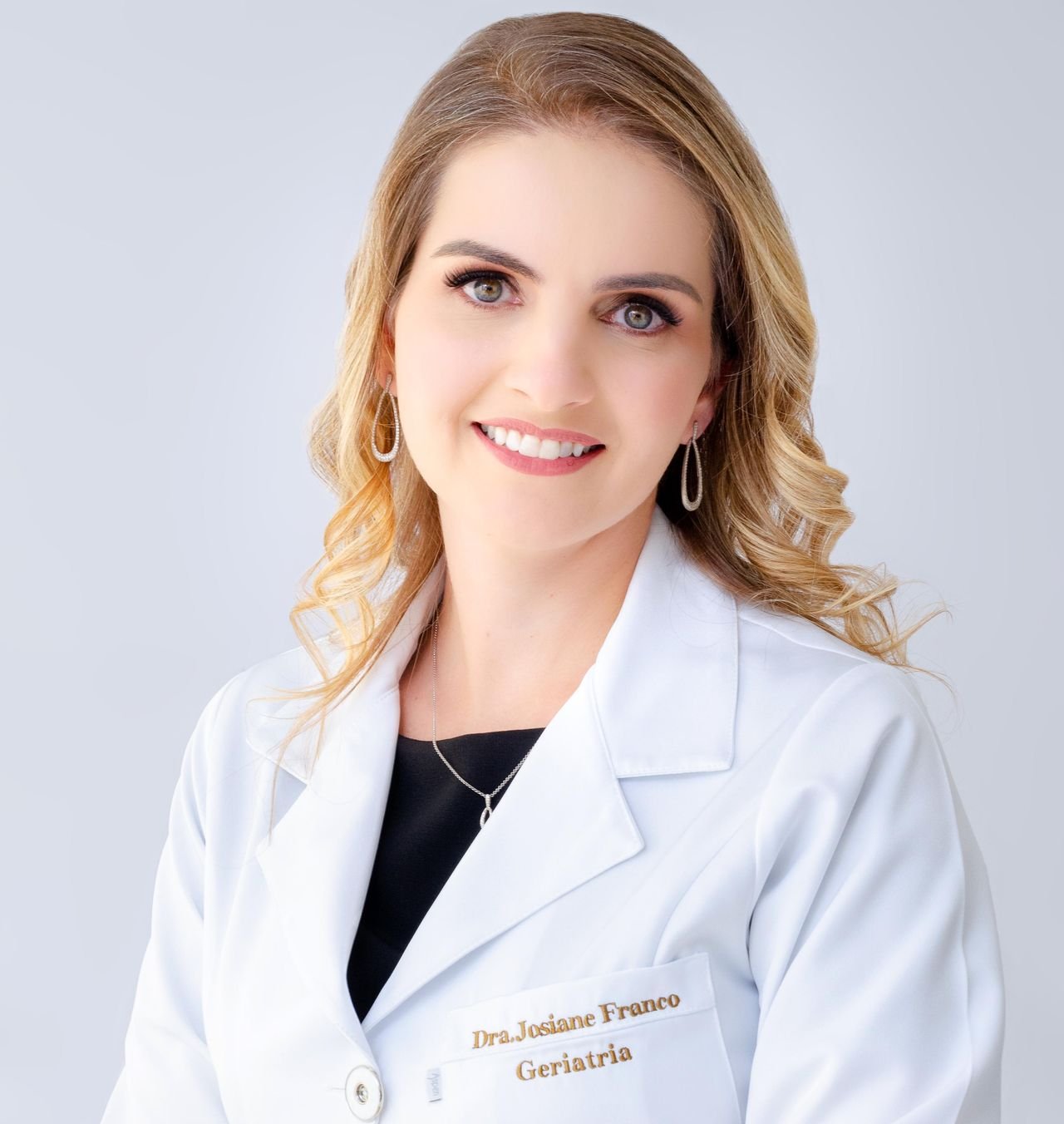 Dra. Josiane de Oliveira Franco