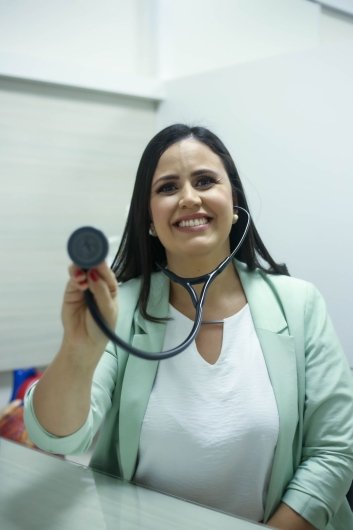 Dra. Eveline Barroso Aragão