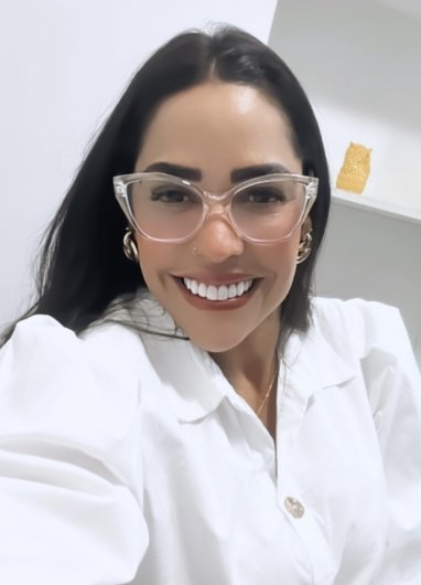 Dra. Marina Ferreira
