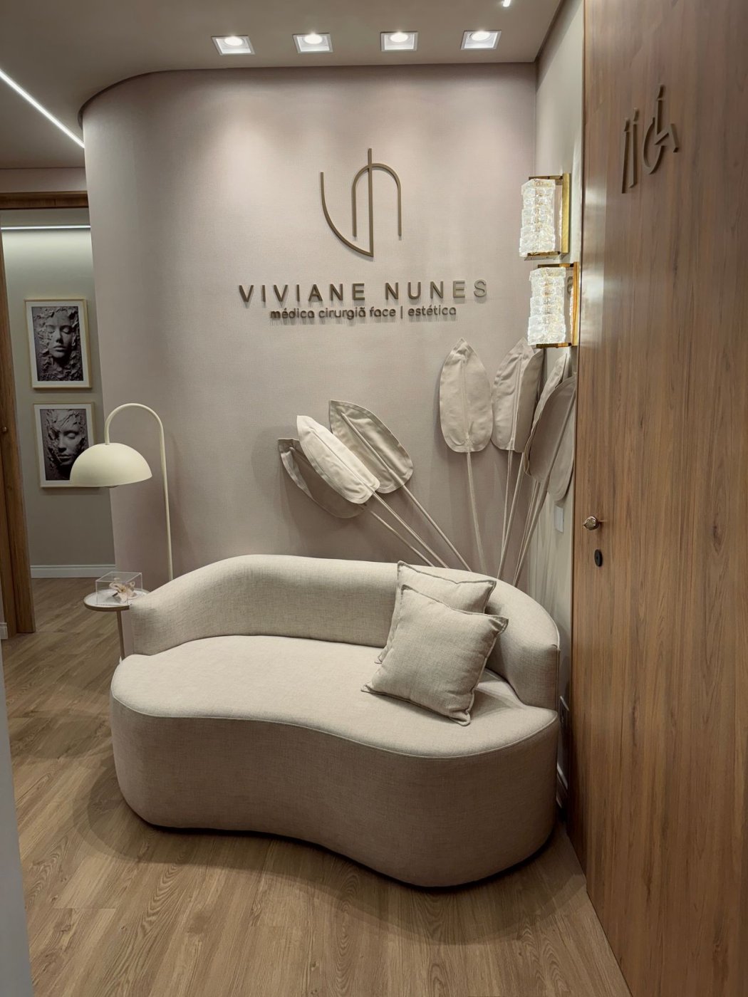 Dra. Viviane Nunes da Costa