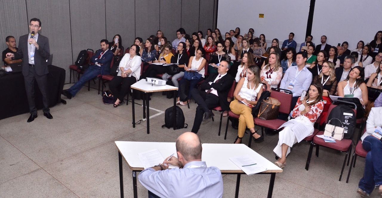 Dr. Marlos Rodrigues Lopes e Silva