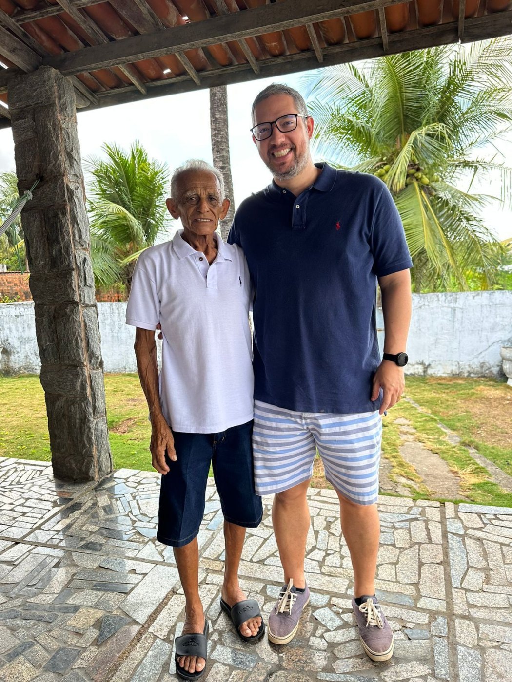 Dr. Leonardo Rodrigues