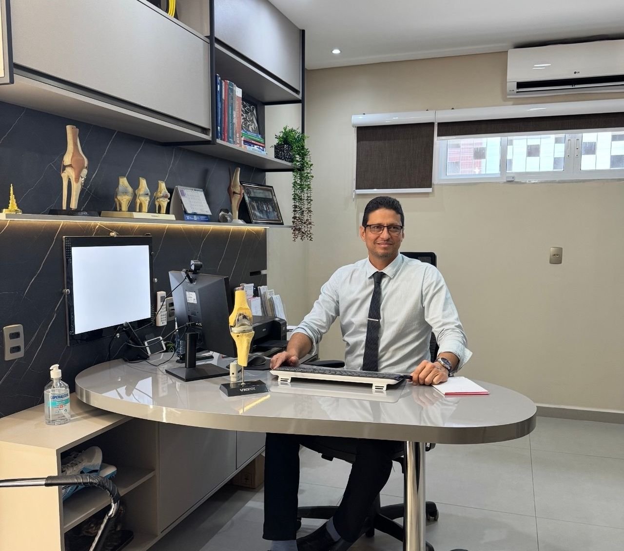 Dr. Fábio Gondim Nepomuceno