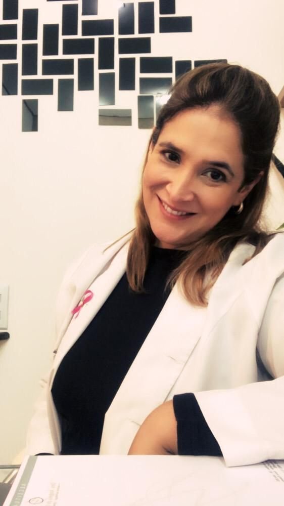 Dra. Ângela de Moraes de la Torre