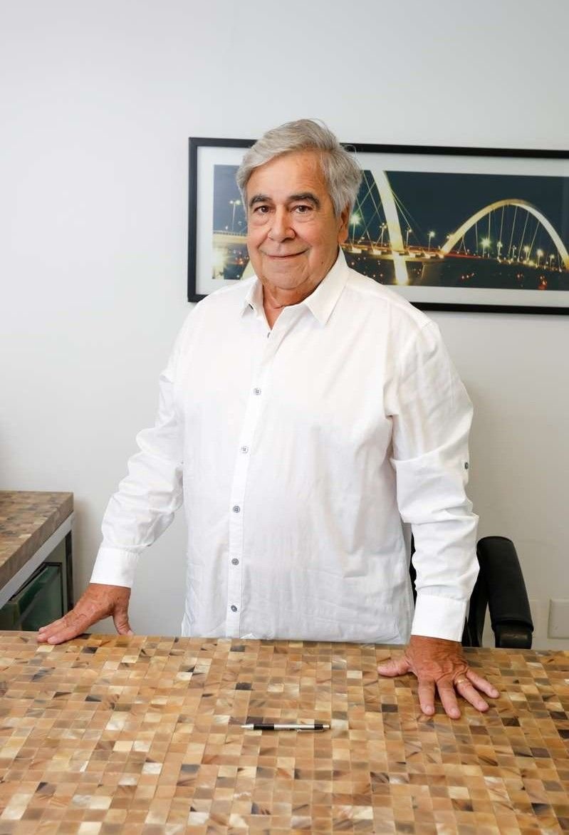 Dr. Armando de Mattos Pires