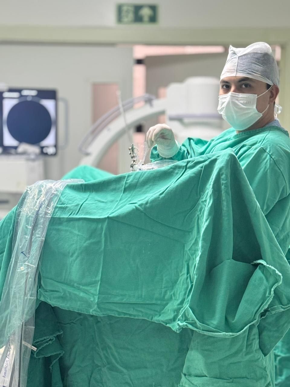 Dr. Hugo Nogami