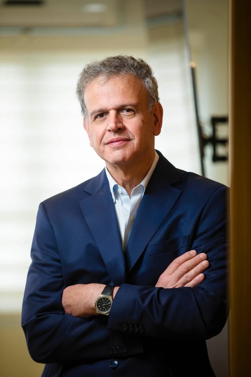 Dr. Helder Polido