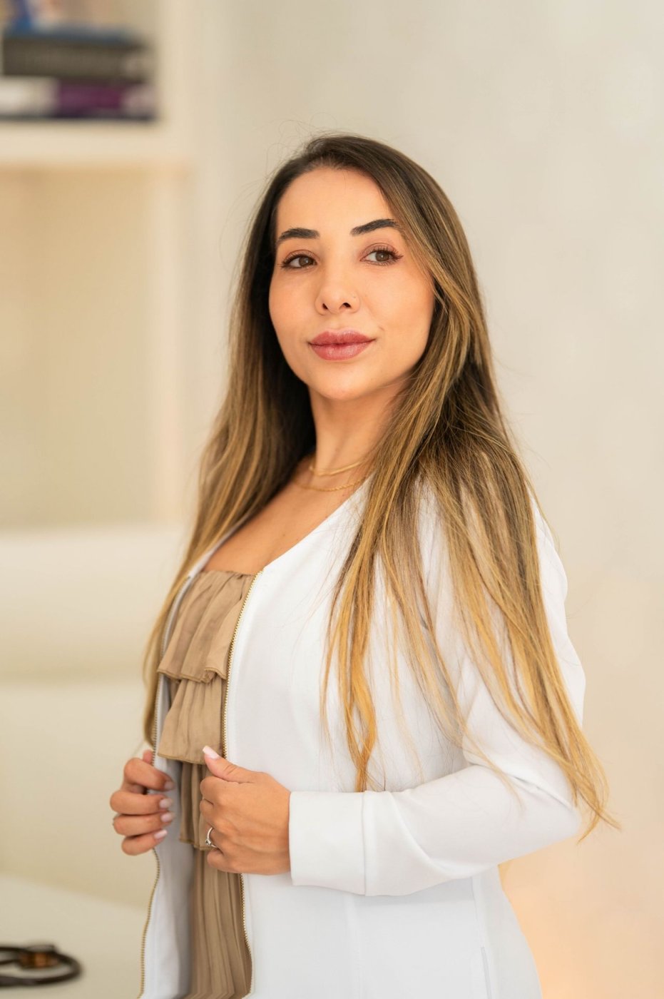 Dra. Tathiane Oliveira
