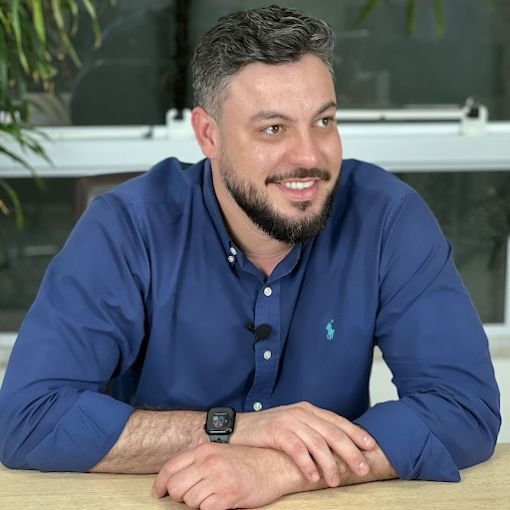 Dr. Leonardo Pletsch Paes