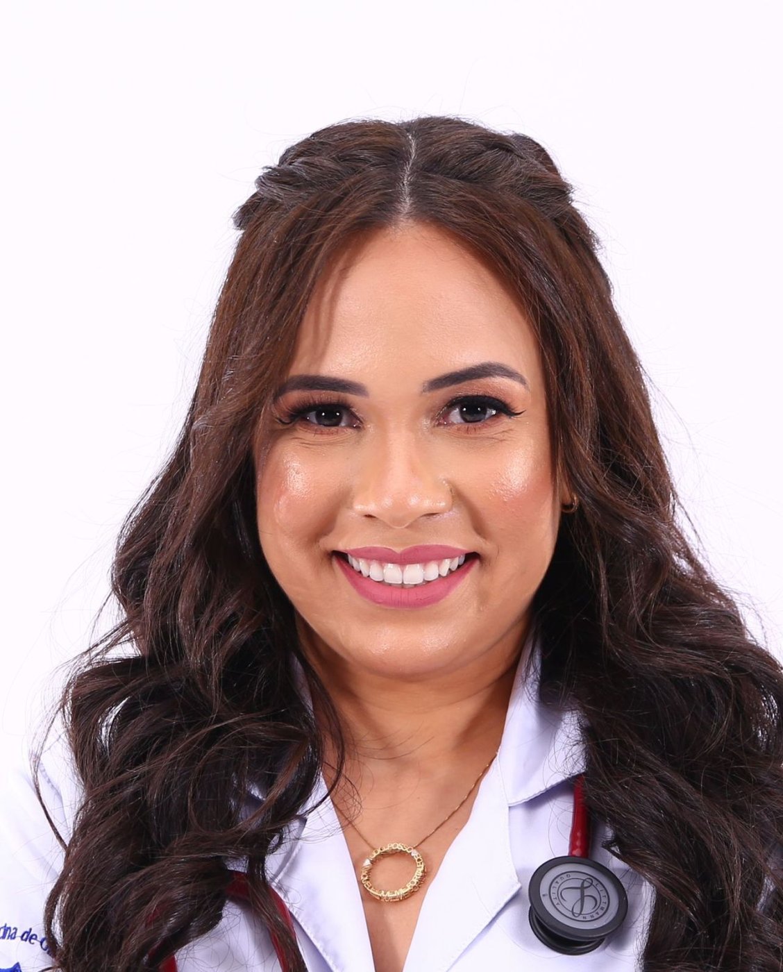 Dra. Nayhara Carlla
