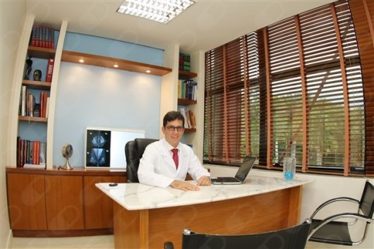 Dr. Eduardo Millen