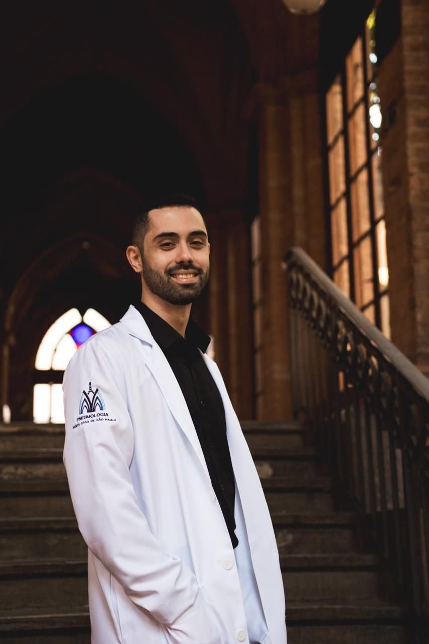 Dr. Henrique Vilhena