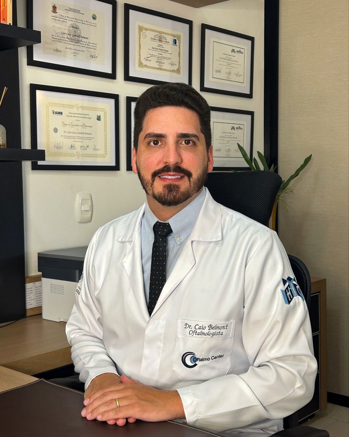 Dr. Caio Belmont