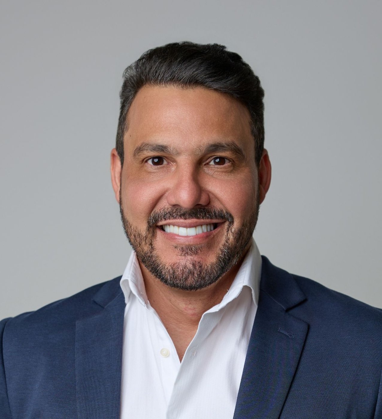 Dr. Elder Costa Candido