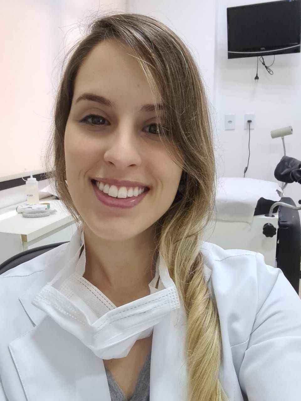 Dra. Katia C M Ogliari