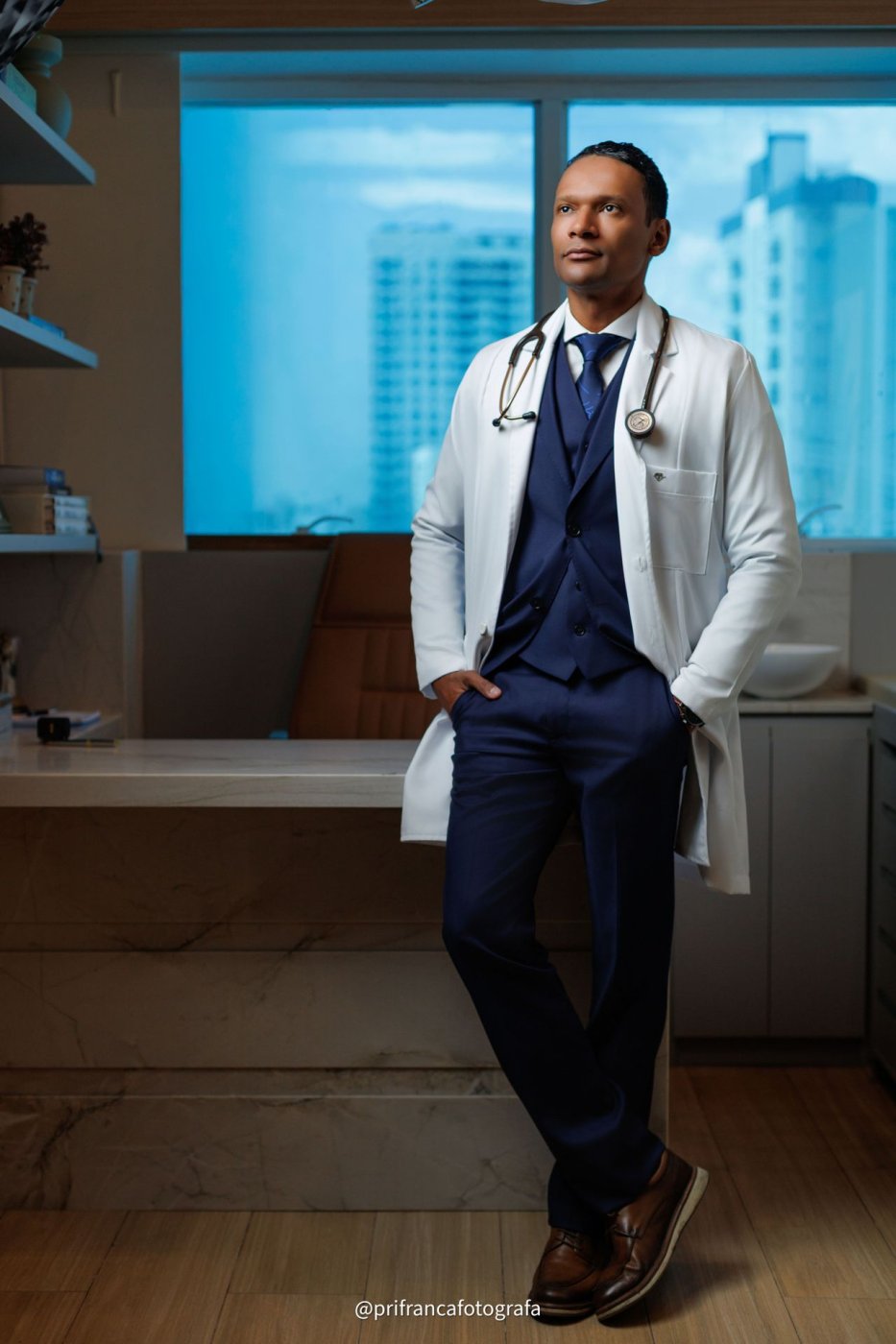 Dr. Vinícius Chagas Madureira