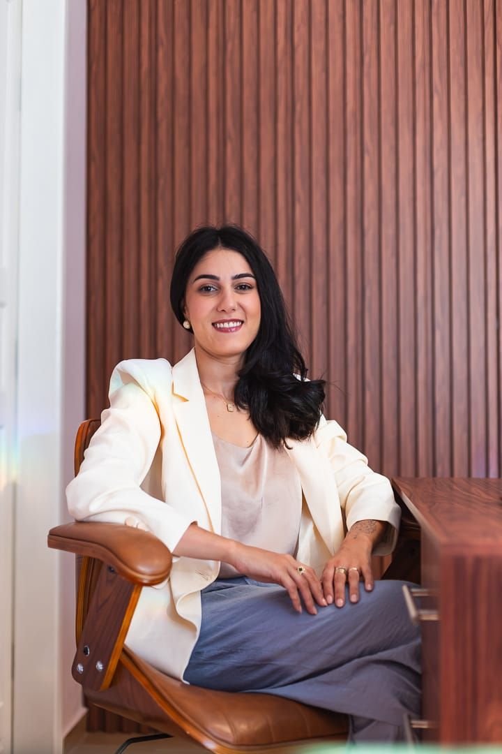 Dra. Cynara De Pereira Neves