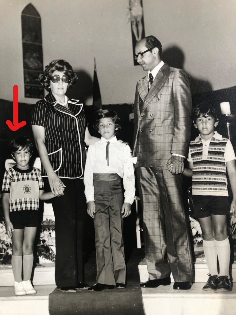 Dr. Gustavo Barros
