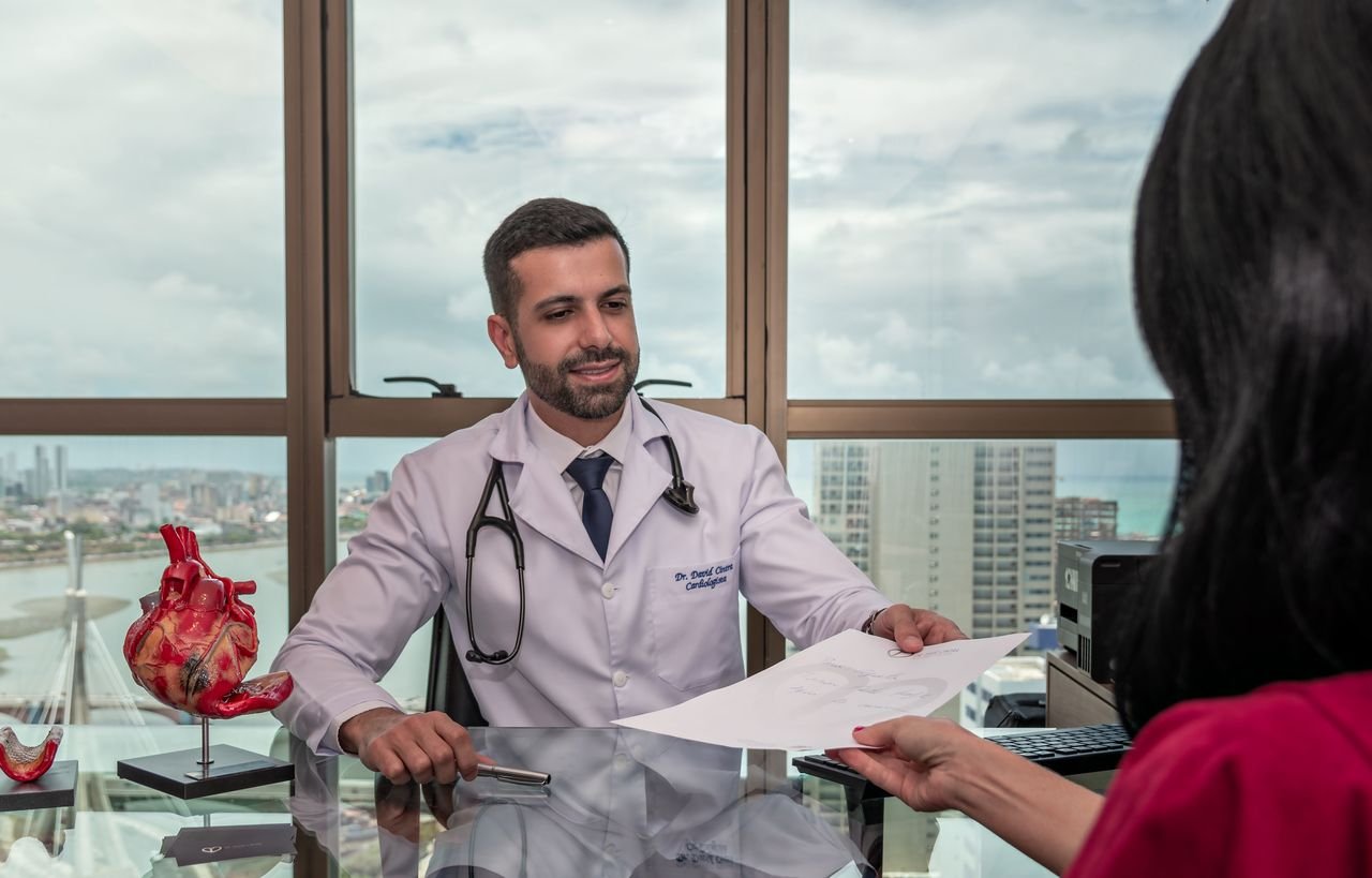 Dr. David Cintra