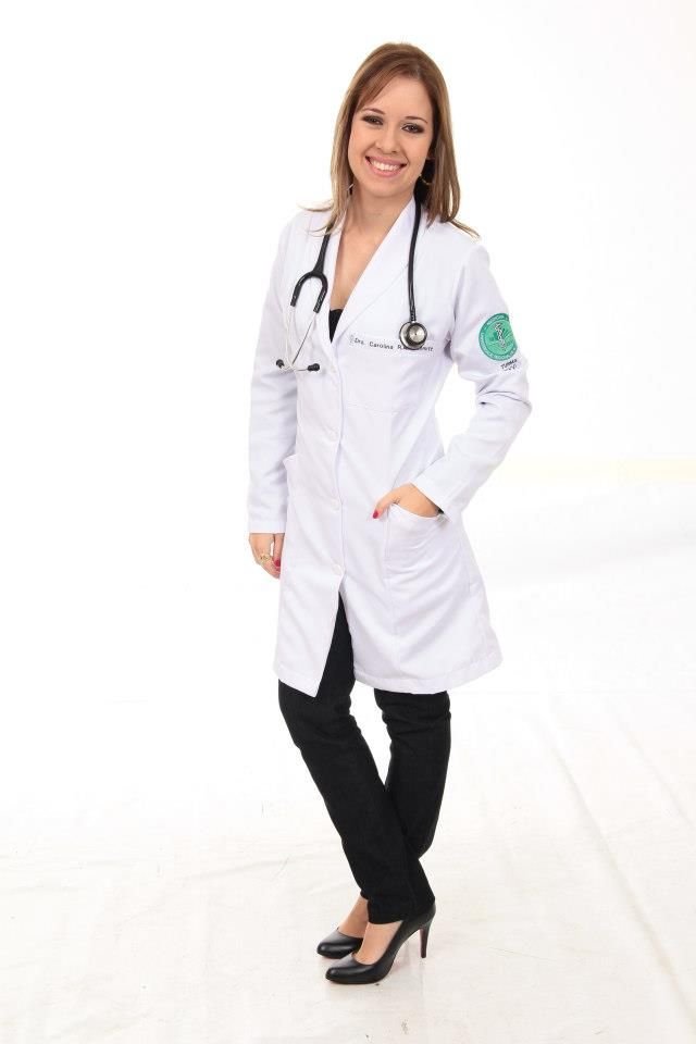 Dra. Carolina Reis de Abreu Schmitt