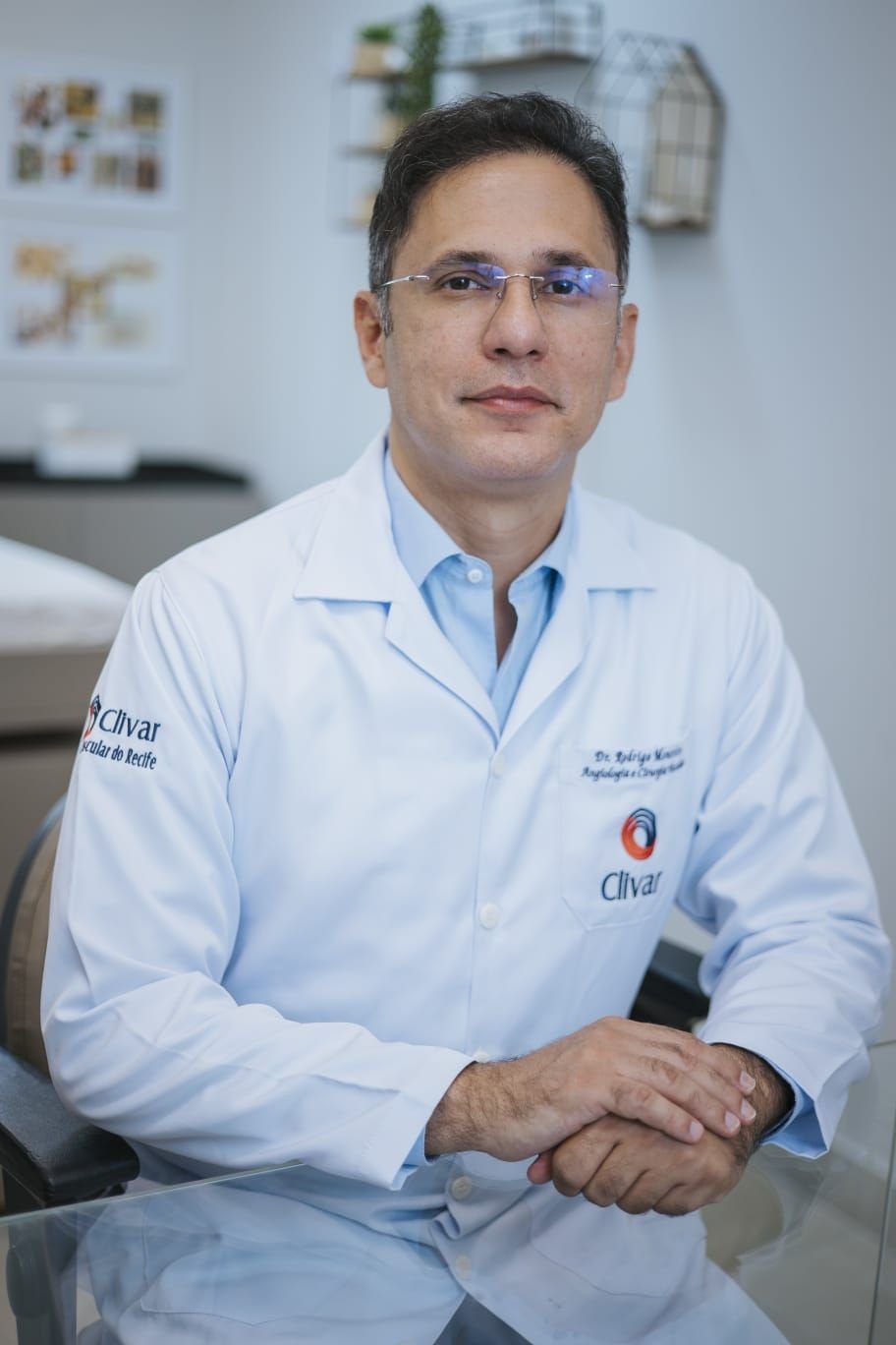 Dr. Rodrigo Monteiro