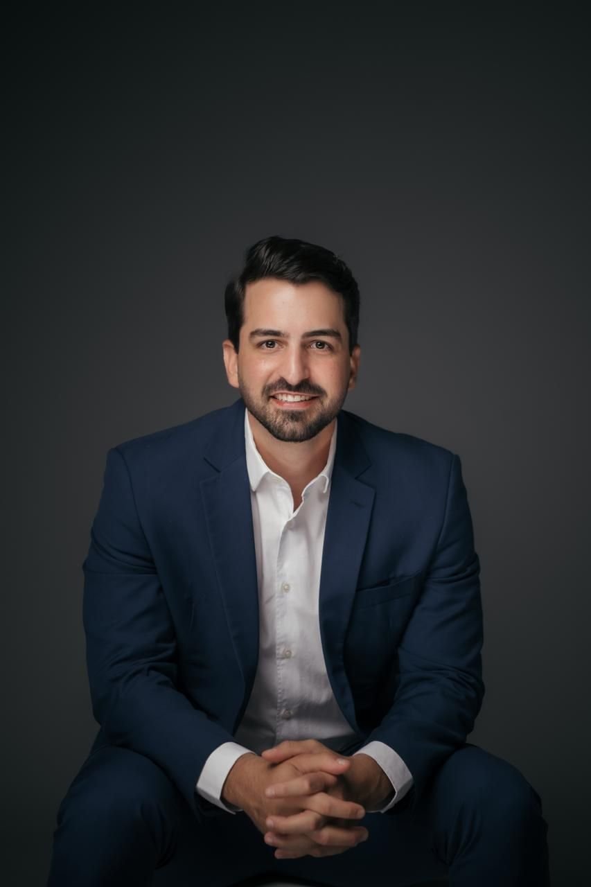 Dr. Romulo Tavares Santos