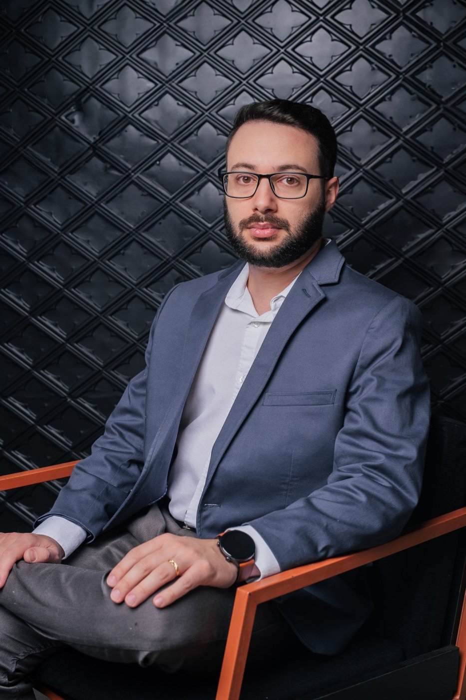 Dr. Bruno Sapper