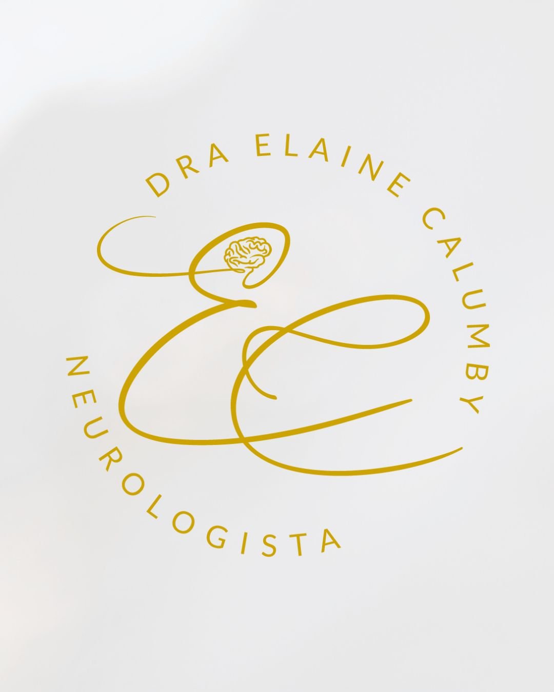 Dra. Elaine Calumby