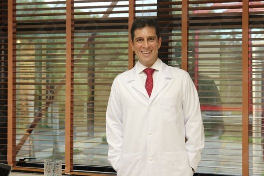 Dr. Eduardo Millen