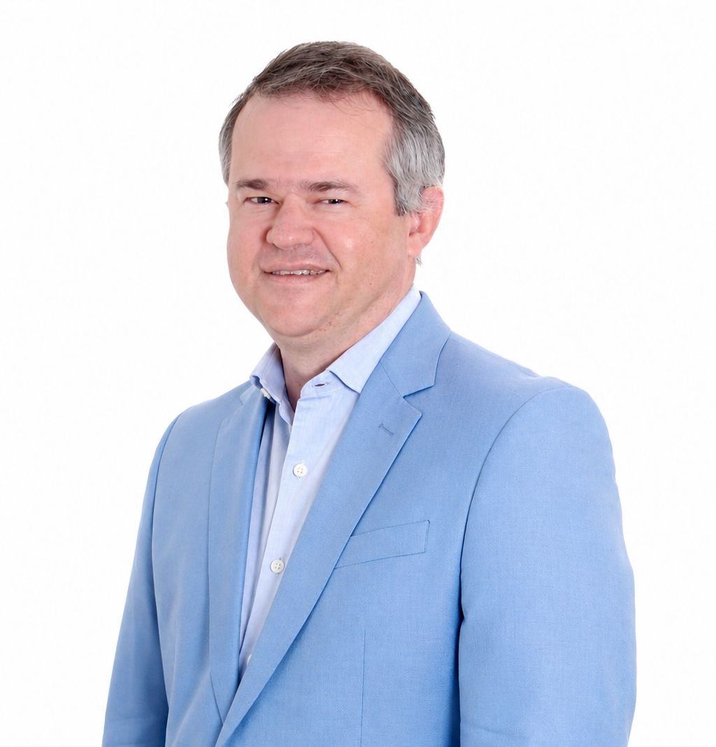 Dr. Alfredo Santana