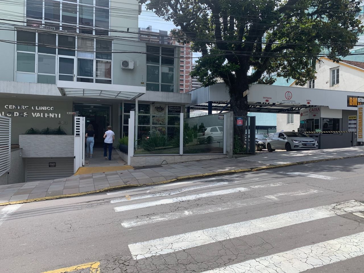 Dr. Henrique H. Gudde