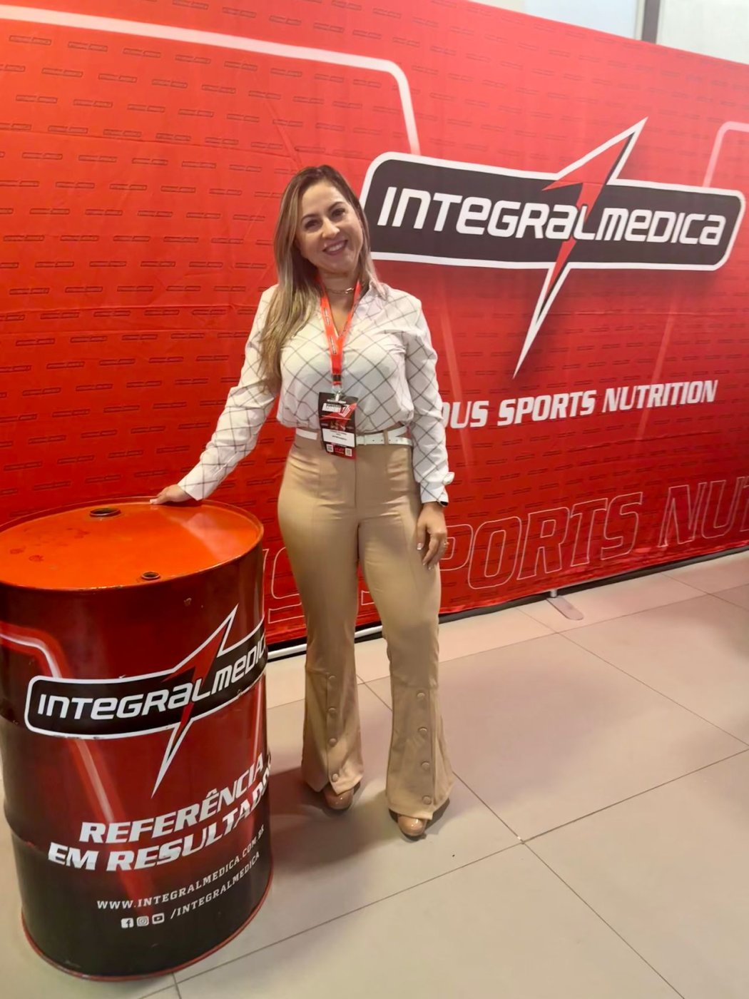 Dra. SIMARA SOUZA