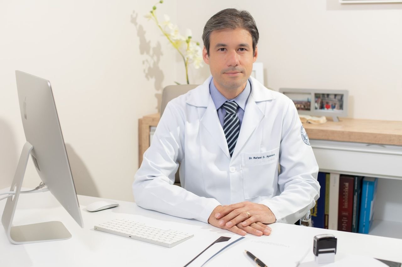 Dr. Rafael Apoloni