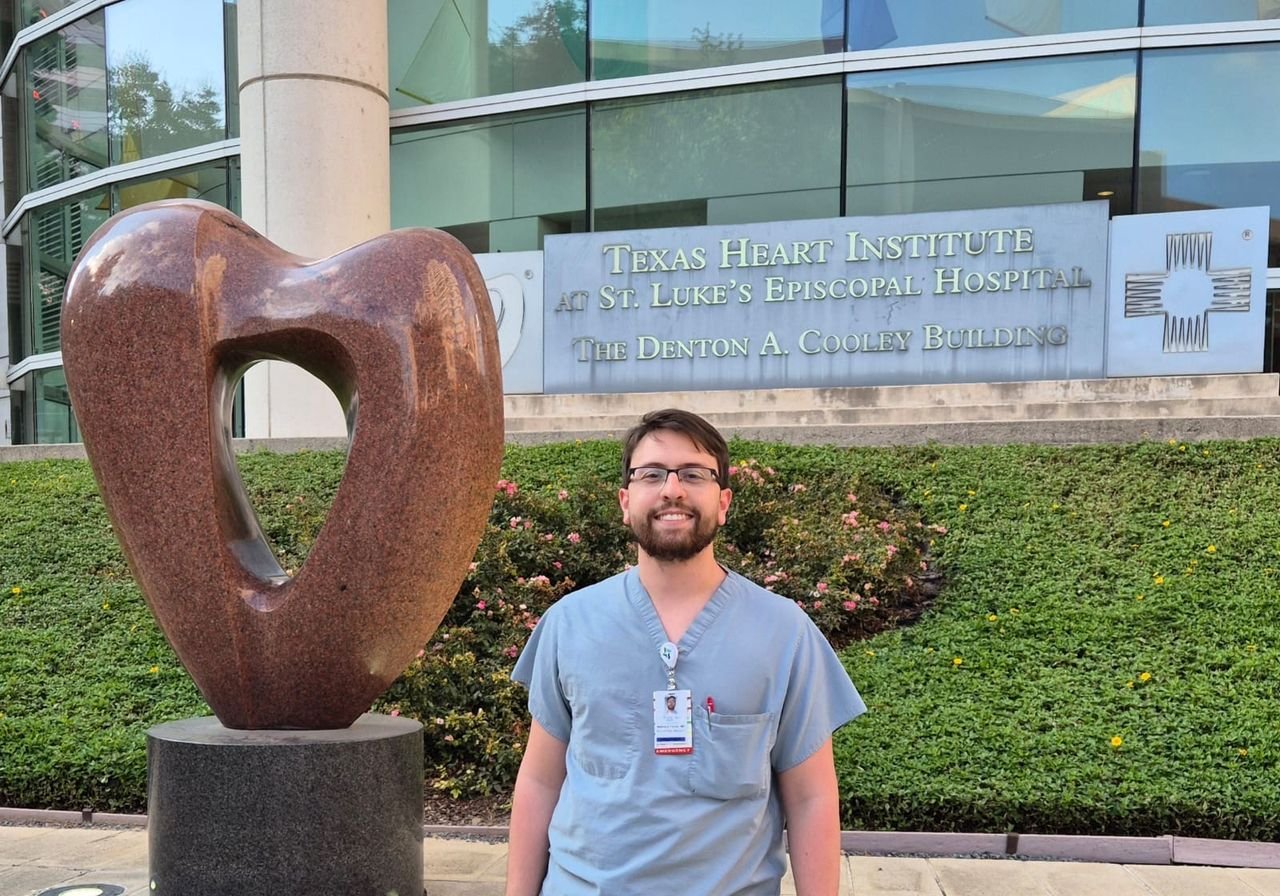 Dr. Felipe Cerqueira