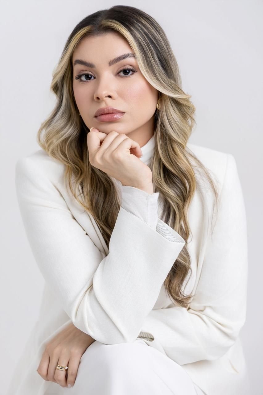 Dra. Leanara Amaro