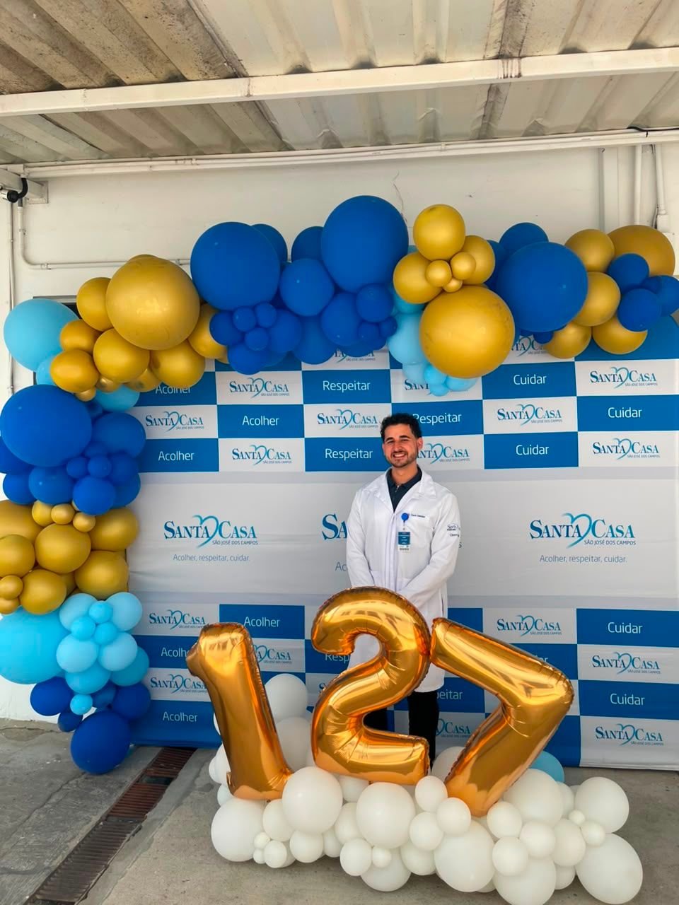 Dr. Eduardo Sonnemaker